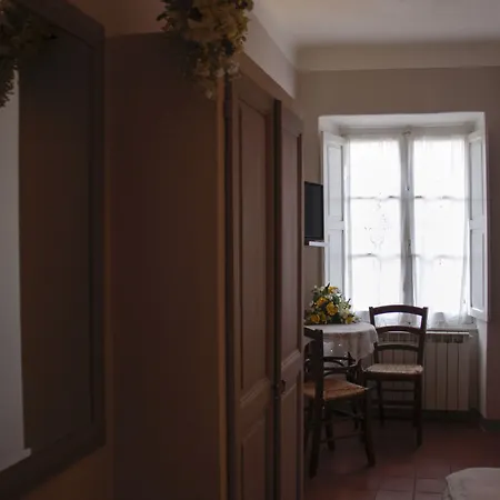 La Del Podesta Cinque Terre Bed & Breakfast 3*