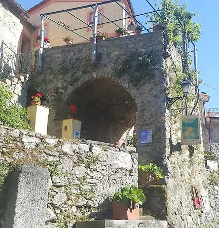 La Del Podesta Cinque Terre Couette-café